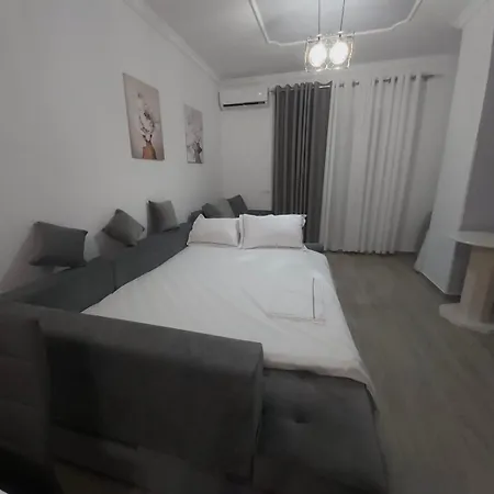 Apartmán Alis Himarë
