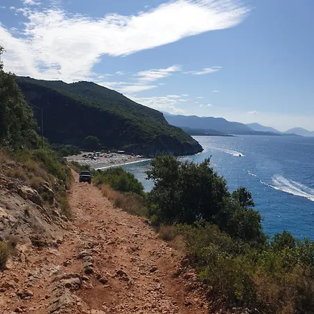 アパート Alis ヒマラ