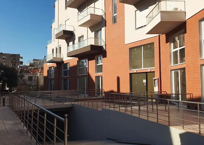 Alis Διαμέρισμα *