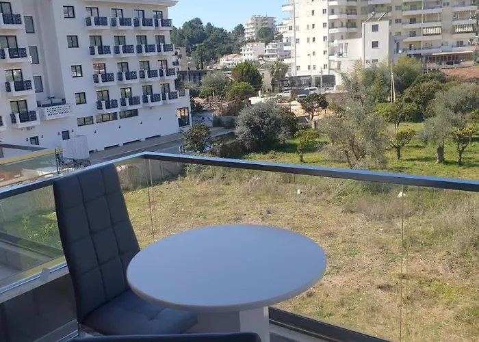 Alis Διαμέρισμα *